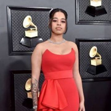 Yes! Ella Mai’s Got Boyfriend. She is all Boo’d Up Now With This Charming Young Man