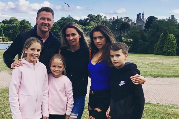 Michael Owen and his four kids