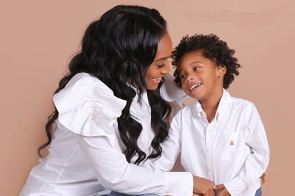 Yandy Smith with son Omere Harris