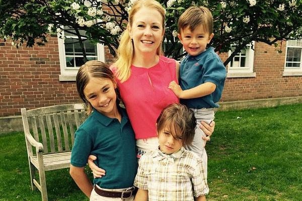 Melissa Joan Hart and her sons