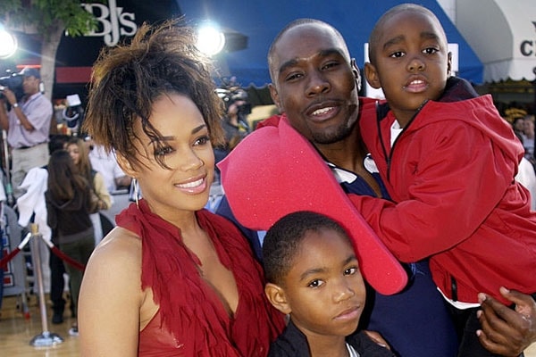 Pam Byse and Morris Chestnut with theit children.
