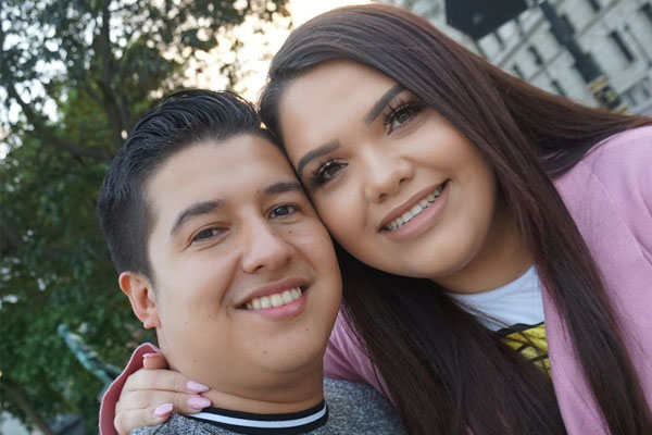 YouTuber Karina and her husband Raul YouTuber Karina and her husband Raul