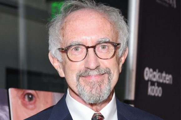 Meet All Of Jonathan Pryce’s Children and Know What They Are Doing