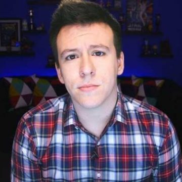 Philip DeFranco Net Worth – Income From His YouTube Channel And Merchandise