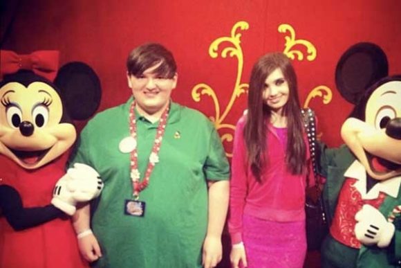 Chip Cooney and sister Ecelebritymirror