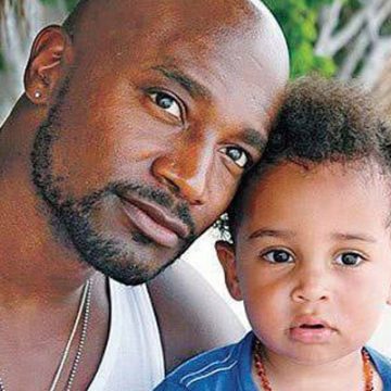 7 Facts About Taye Diggs And Idina Menzel’s Son Walker Nathaniel Diggs