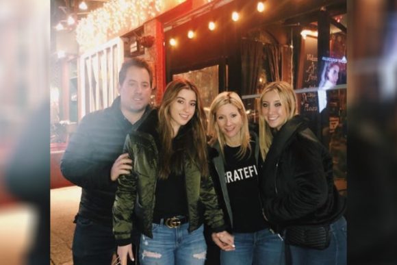 Meet Both Of Kenny Albert’s Daughters Sydney Albert And Amanda Albert