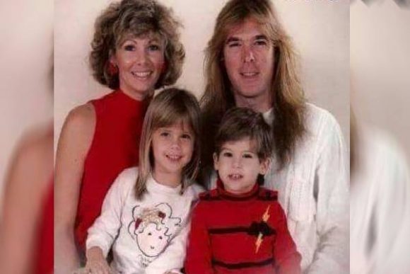 What Does Luke Williams Do? He Is The Son Of Cliff Williams And ...