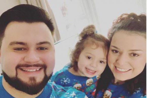Dani Harmer With Her Family Ecelebritymirror dani-harmer-with-her-family-ecelebritymirror