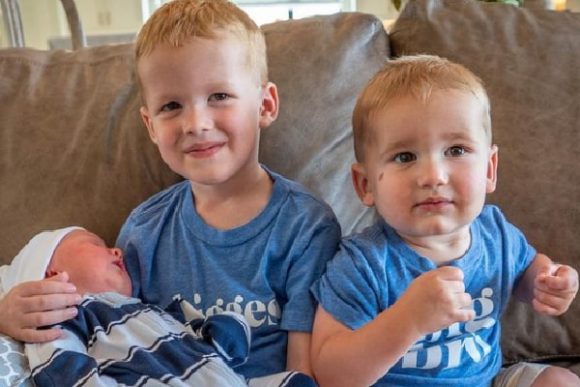 Tyler Toney has triplet sons | Ecelebritymirror