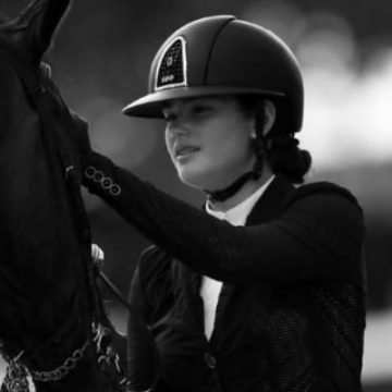 Canelo Alvarez’s Daughter, Emily Cinnamon Alvarez, A Well Known Equestrian