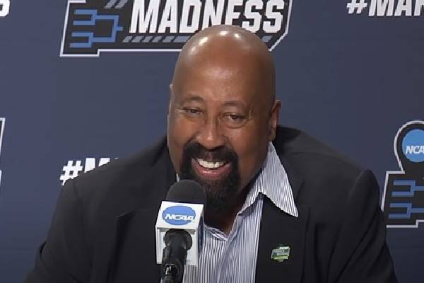 Mike Woodson's net worth.