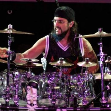 Mike Portnoy Net Worth – Income And Earnings As A Musician