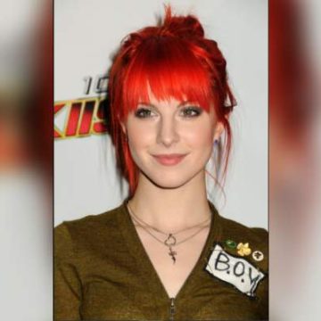 Hayley Williams’ Ex Boyfriend Josh Farro Made Anti-LGBTQ Remarks, What Could Be The Reason For Their Split In 2007 ?